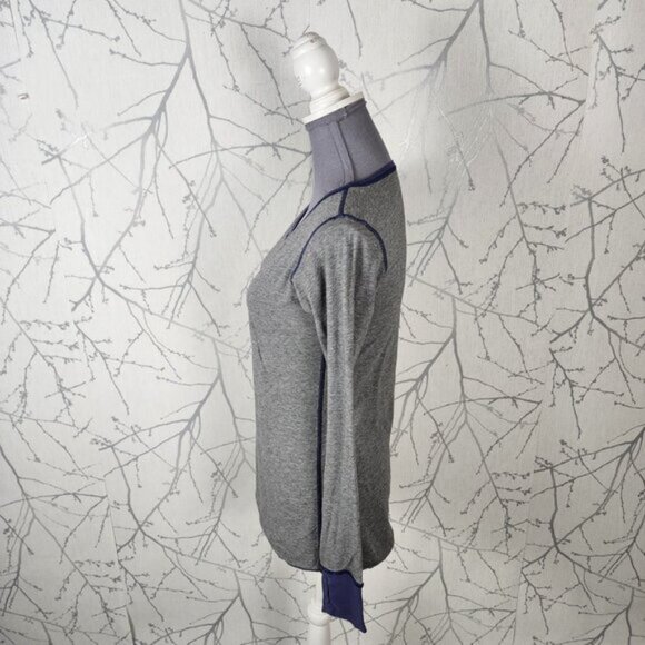 Lululemon Gray & Cadet Blue Pima Cotton Reversible Round Neck Top - Picture 2 of 4